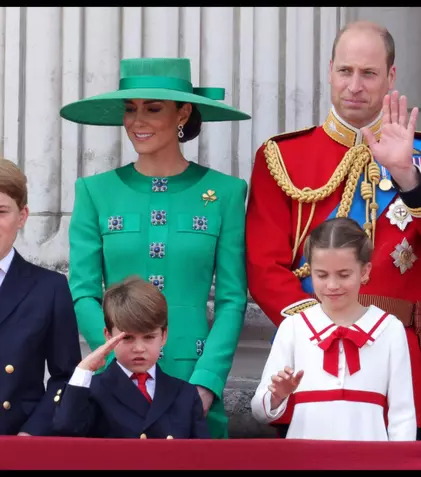 Regulile pe care William le-a impus copiilor după ce Kate Middleton a fost externată. Viitorul rege este un soț model
