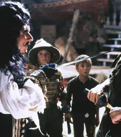 Filme la TV azi, 5 octombrie: „Hook”, „Ura pe care o simți”, „Cavalerul de oțel”, „Obsesia”