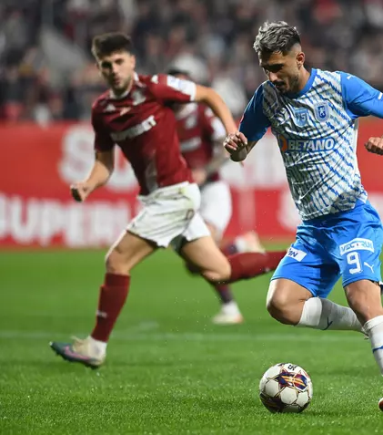 SUPERLIGA: Cine transmite CS Universitatea Craiova – Farul și Rapid – FCU Craiova, cele mai tari meciuri din prima rundă a anului 2024