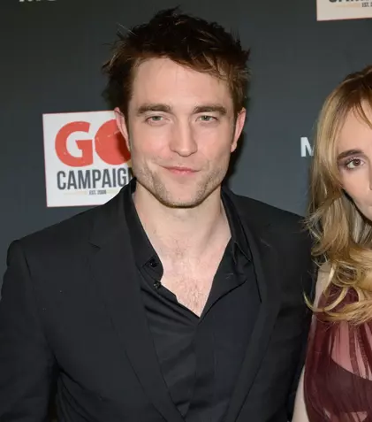 Suki Waterhouse și Robert Pattinson au devenit părinți. Primele imagini cu bebelușul cuplului