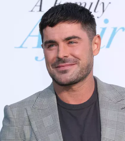 Zac Efron, dus de urgență la spital după un accident la piscină. Care este acum starea lui de sănătate