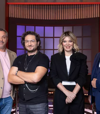 Chefii Bontea, Dumitrescu și Scărlătescu se întrec iar la gătit! Cei trei jurați „MasterChef” și Gina Pistol au o nouă emisiune pe Voyo, dar prima ediție se vede și la TV