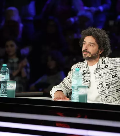 Marius Moga, descoperire surprinzătoare la X Factor 2025. Reacția colegilor de la masa juriului. „I s-a ridicat părul pe mână, zici că era arici!”