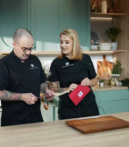 Când începe Hello Chef, sezonul 9, la Antena 1. Cu ce noutăți se întorc Roxana Blenche și Samuel le Torriellec