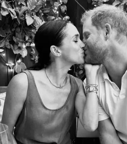 Secretul lui Meghan Markle. Adevărul din spatele gesturilor de afecțiune față de prințul Harry