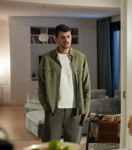 Vlad Udrescu, din Ana mi-ai fost scrisă în ADN, s-a îndrăgostit de actorie în liceu EXCLUSIV