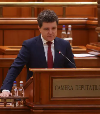 Mirabela Grădinaru, marea absentă de la învestirea lui Nicușor Dan. Fiica, însă, i-a fost alături