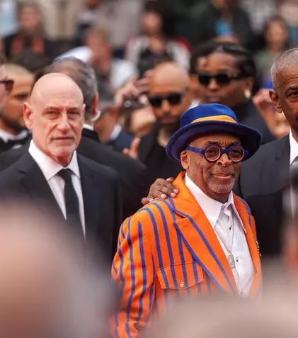 Denzel Washington, dialog aprins cu un reporter, pe covorul roșu de la Cannes. Ce l-a nemulțumit pe celebrul actor