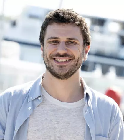 Theo Navarro-Mussy, exclus de pe covorul roșu la Cannes 2025. Acuzațiile grave care i se aduc actorului din filmul „Dossier 137”