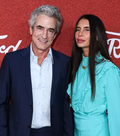 Dermot Mulroney divorțează după 15 ani de căsnicie de Prima Apollinaare. Care este motivul
