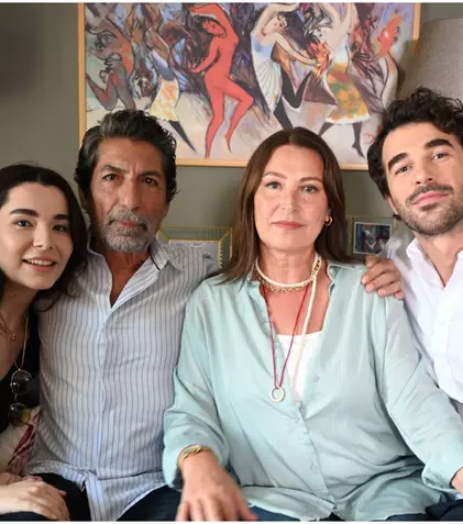„Minciuni de familie” te poartă prin Istanbulul real! În culisele filmărilor serialului cu Vahide Perçin în rol principal