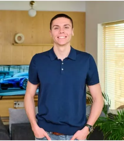 Cum arată casa lui David Popovici. Vila modernă cu grădină generoasă și acces la piscină semiolimpică