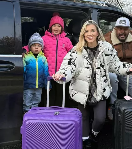 Andreea Ibacka, pregătiri pentru vacanța în Laponia: „Tiago e botoș de-a binelea!”. De ce s-a supărat fiul vedetei