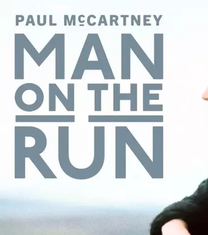 Viața neștiută a lui Paul McCartney după fenomenul The Beatles: Imagini de arhivă inedite și secretele perioadei Wings în documentarul „Man on the Run”