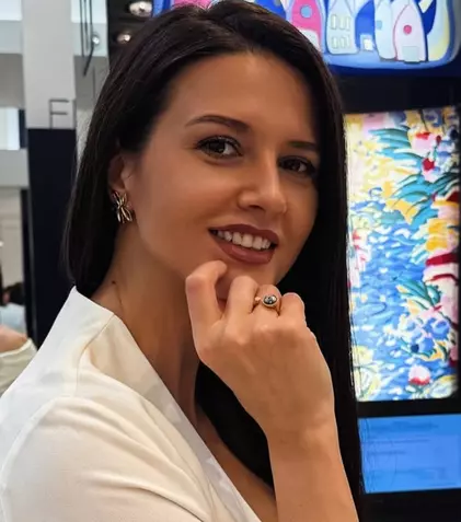 Iulia Pârlea, clipe de groază în propria mașină. Vedeta Pro TV, față în față cu un bărbat mascat: „Am țipat!”