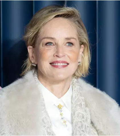 Sharon Stone, dezvăluiri despre bărbatul care i-a oferit „cel mai bun sărut” din carieră! Nu este cine crezi