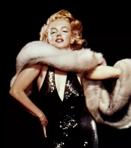 Secretul ascuns timp de un secol: Cum și-a creat Marilyn Monroe masca genială care i-a devenit închisoare. Detalii neștiute despre viața actriței