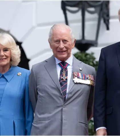 Regina Camilla, gest neașteptat în SUA! Bijuteria de 30.000 de lire primită de la Melania Trump, înlocuită în câteva ore