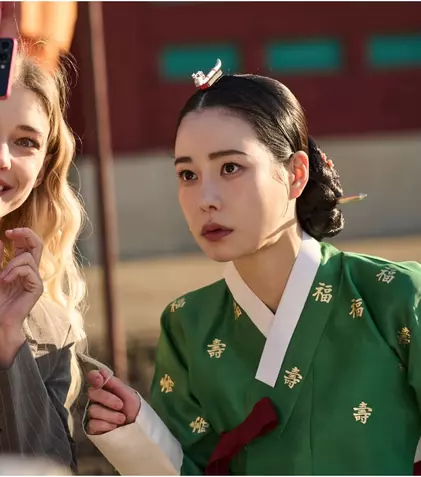 Rivala mea regală pe Netflix: Tot ce trebuie să știi despre noul serial coreean cu Lim Ji-yeon