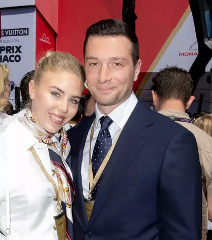 FOTO | Cuplul momentului: Prințesa Maria Carolina, prințesă italiană de 22 de ani se iubește cu liderul extremei drepte din Franța. Cum s-au afișat la Monaco