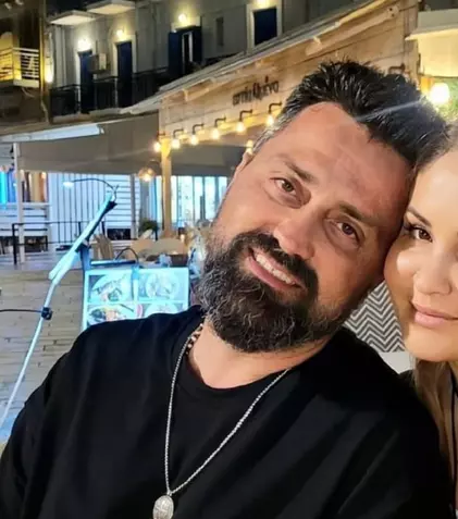 Orlando Zaharia, vacanță de revistă pe litoralul elen. Cine îl însoțește pe jurat în Grecia, după un sezon de foc „Chefi la cuțite”