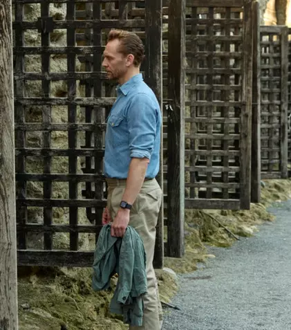Tom Hiddleston face o investigație de tip „CSI” în cenușa de la Pompei! Detalii despre noul documentar Disney+