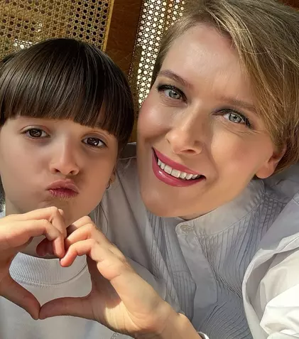 EXCLUSIV. Alexandra Tudor dezvăluie ce face fiica ei când ajunge în redacția Antena 1 și unde au plecat în vacanță