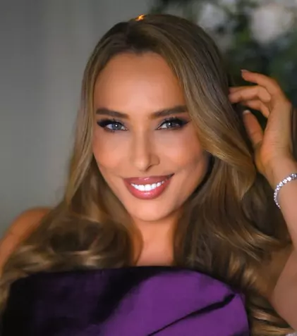 Iulia Vântur, aniversare cu peripeții la 46 de ani: „Camera mea era plină de inimioare roșii și cioburi de sticlă”