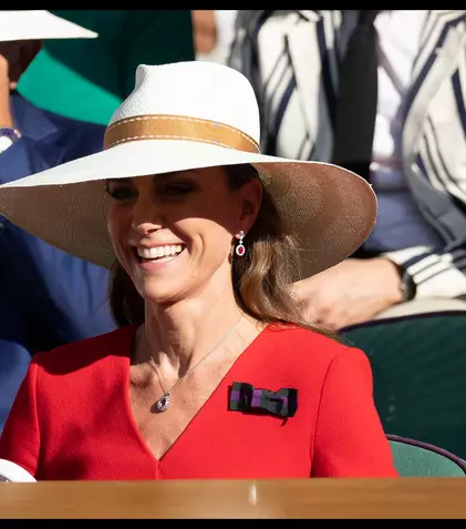 Kate Middleton a renunțat la stilul ei cuminte! Cum s-a afișat Prințesa de Wales în Loja Regală de la Wimbledon