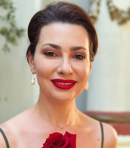 Mihaela Călin, dezvăluiri dincolo de pupitrul Observator: „Ora exactă o dă Petru”. Ce ritual are înainte de știri / EXCLUSIV
