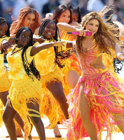 Shakira, Tom Cruise, Madonna și David Beckham, printre vedetele care au transformat finala Cupei Mondiale 2026 într-un spectacol total