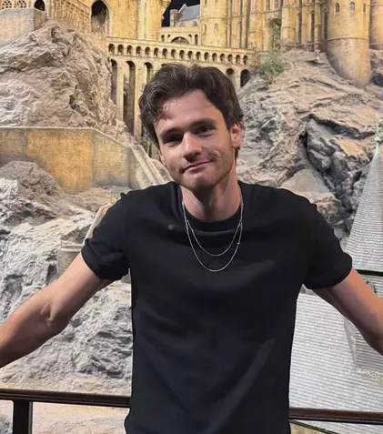 Ștefan Iancu, pe urmele marilor actori din „Harry Potter”. Detaliul care l-a lăsat fără cuvinte la studiourile din Marea Britanie