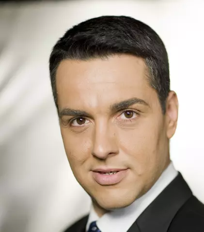 Cristi Brancu se ia de „piţipoancele” din televiziune