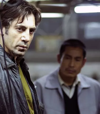 Bardem face un rol “knock-out” în “Biutiful”
