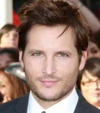 Peter Facinelli ştie cum să se poarte cu femeile
