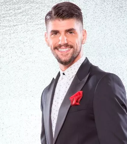Duminica aceasta, juriul „Dansează printre stele” va avea patru membri
