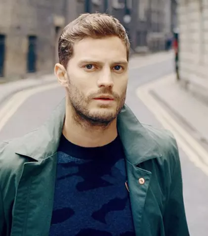 Jamie Dornan a devenit din nou tată