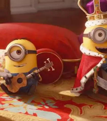 Minionii se bat cu regina Angliei în noul trailer!