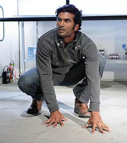 Sendil Ramamurthy revine în rolul lui Mohinder Suresh, în „Heroes Reborn”