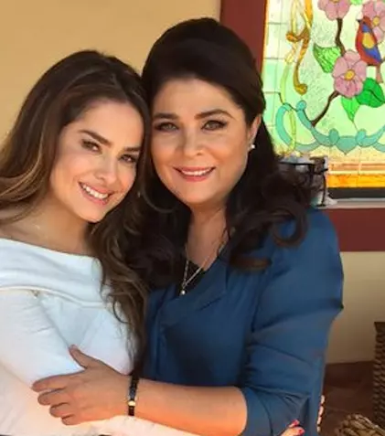Danna Garcia, ignorată de Victoria Ruffo pe platourile de filmare