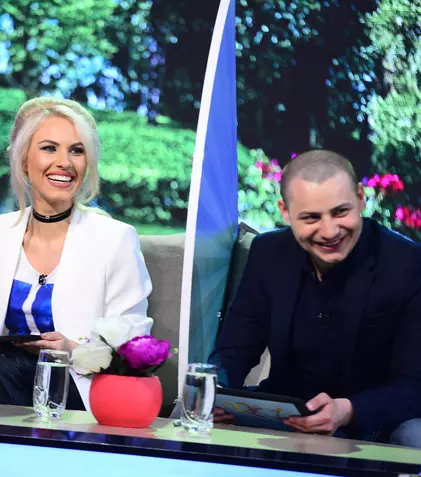 Sâmbătă, la „2k1”, Amna povestește cum a fost cerută în căsătorie