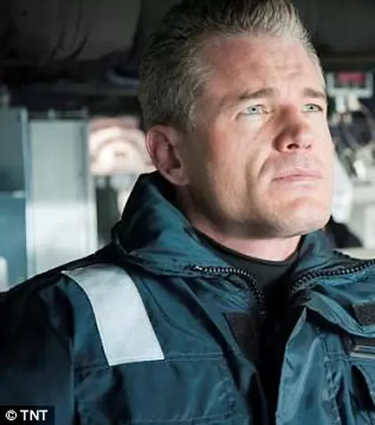 Probleme la filmările sezonului 5 din serialul TNT „Ultima navă”. Protagonistul Eric Dane e depresiv și a cerut o pauză