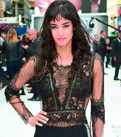 Sofia Boutella, vedeta din „Mumia”, va juca în „Fahrenheit 451”, produs de HBO