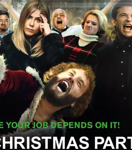 Recomandarea TVmania pentru seara de joi, 14 decembrie: „Super party la birou” cu Jennifer Aniston și Jason Bateman