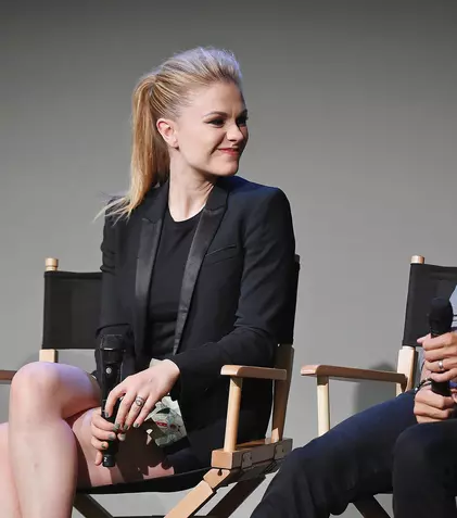 La patru ani după finalul de la „True Blood”, Steven Moyer și Anna Paquin fac echipă într-un nou serial