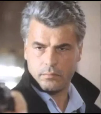 De astăzi, 17 septembrie, TVR 2 difuzează un serial al anilor ‘90, „Caracatiţa”