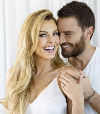 Judecătorul a dat sentința în cazul lui Julian Gil și Marjorie de Sousa. Iată ce se va întâmpla cu copilul celor doi!