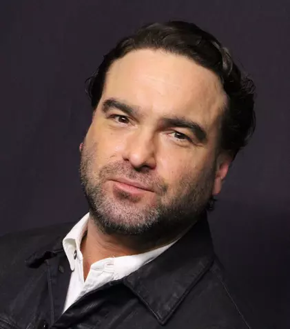Actorul Johnny Galecki, din serialul „Teoria Big Bang”, a devenit pentru prima oară tată, la 44 de ani