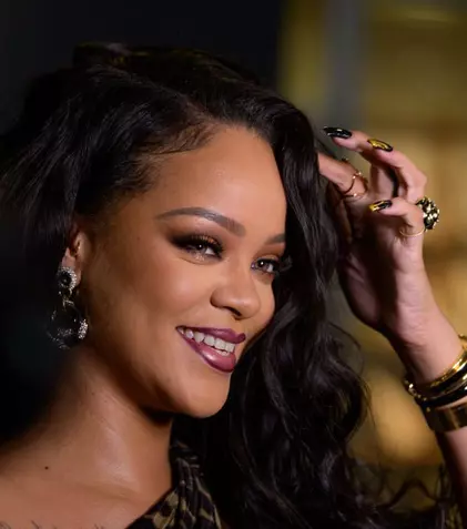 Rihanna și Hassan Jameel s-au despărțit după 3 ani de relație. Artista a fost surprinsă alături de alt bărbat