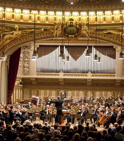 Filarmonica „George Enescu” transmite online concertele din colecția „Clasic e fantastic”